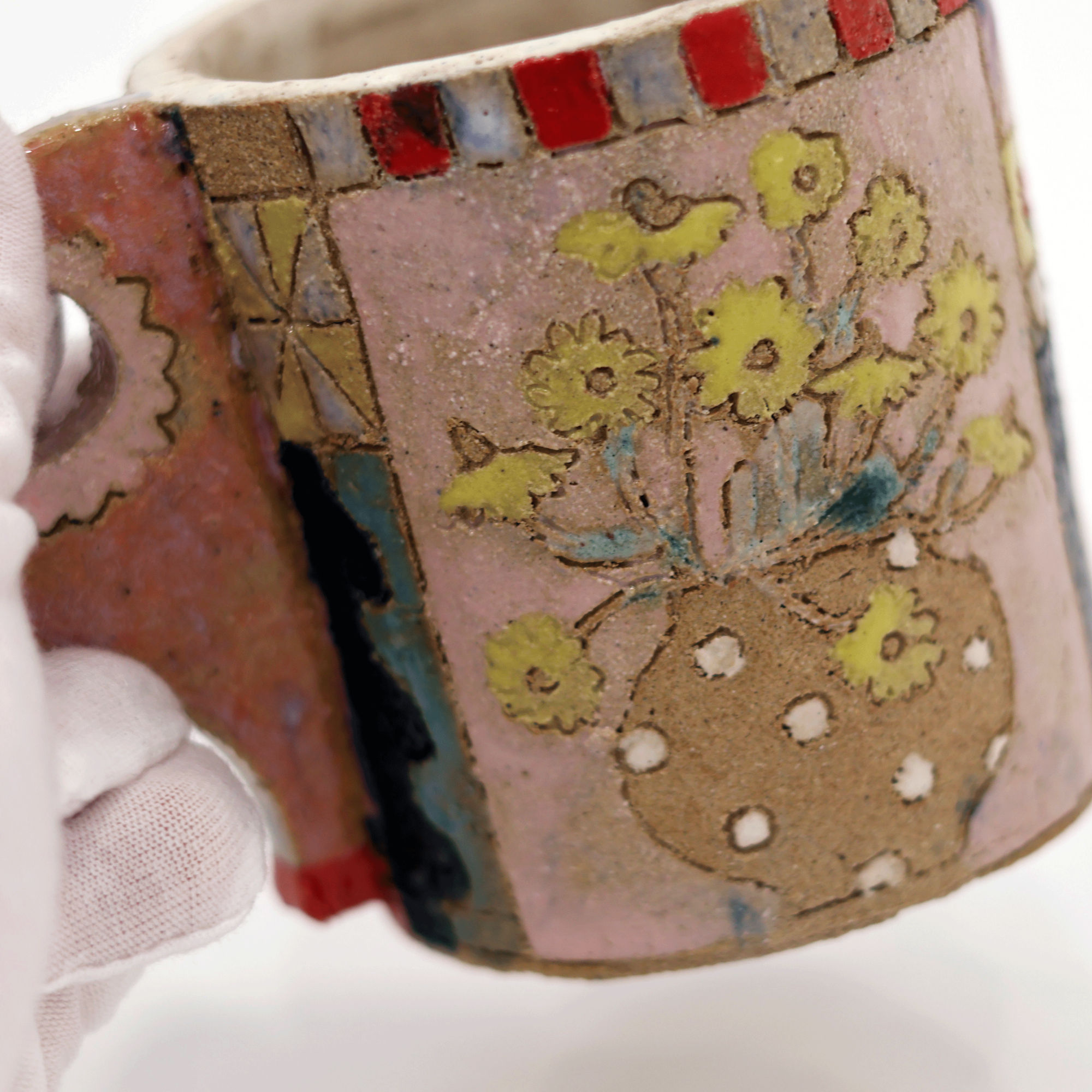 Illustrated Cup 08 (Flower Vase)