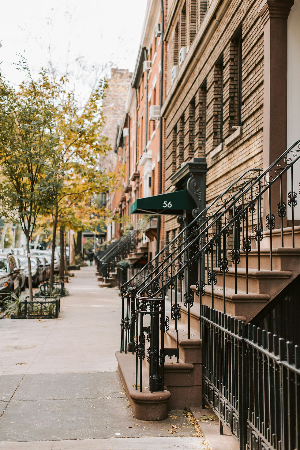 Brick multifamily townhouse in Brooklyn suitable for investment with FHA loan.