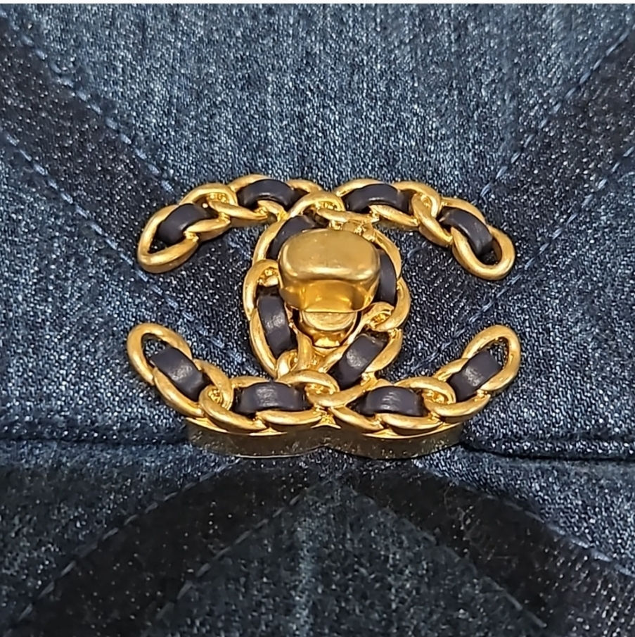 Thumbnail: BNIB Chanel Denim 19 Flap