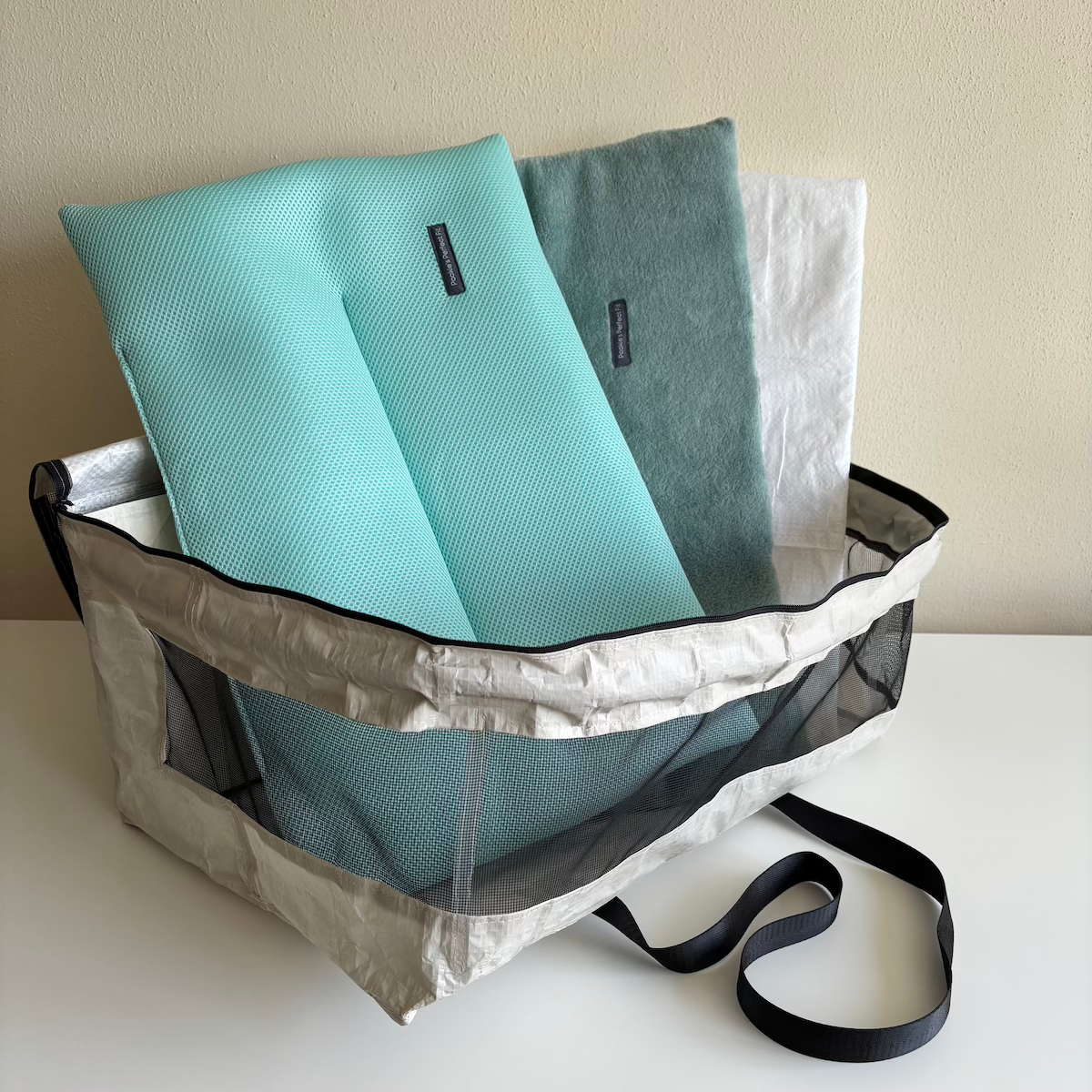 Carry Me Lightly 2.0 + Cool Touch – Ultraleichte Flugtasche, nur 194 g