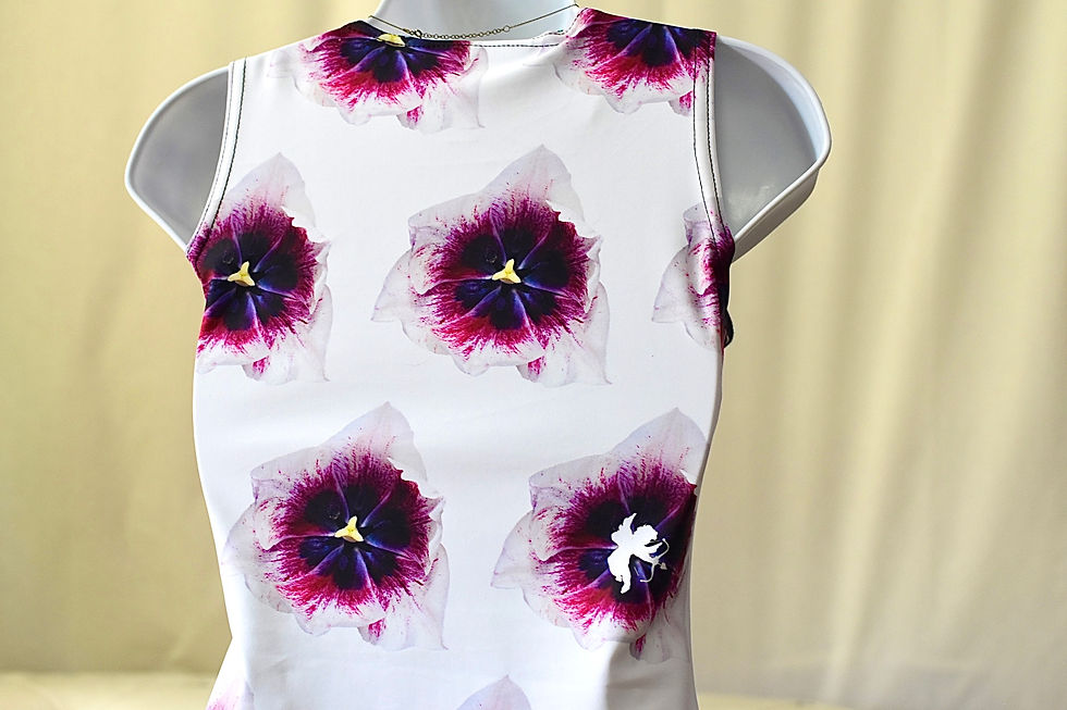 Thumbnail: Dresscode: "Yurtulip"-- from The Florals, of MBCV