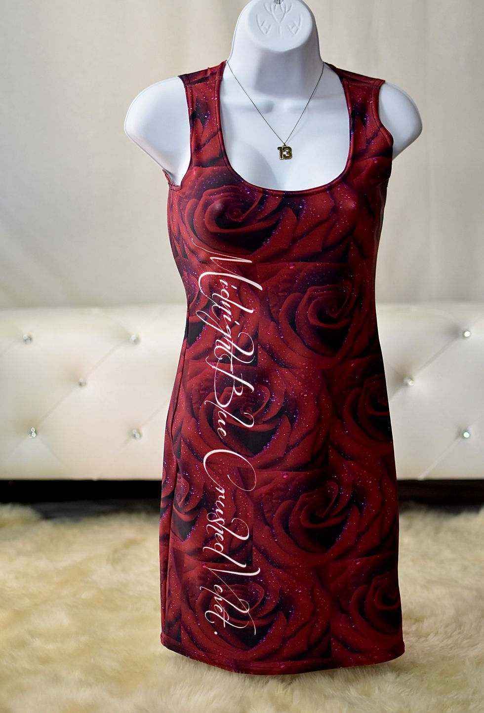 Thumbnail: Dresscode: "Thorn"-- from The Florals, of MBCV