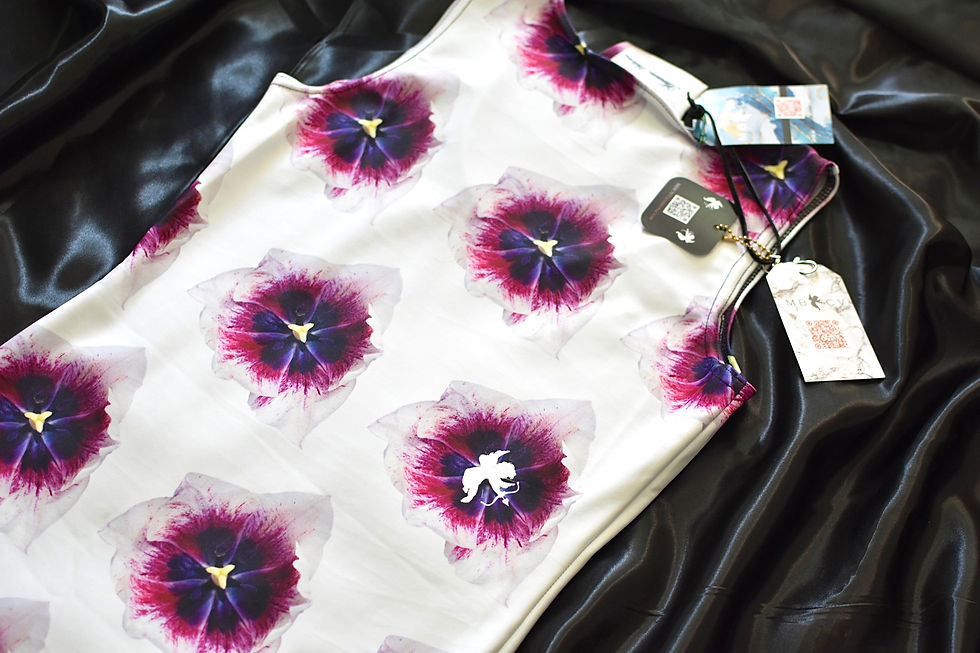 Thumbnail: Dresscode: "Yurtulip"-- from The Florals, of MBCV