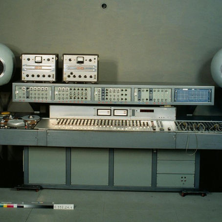 A MUSEUM WITH 60.000 INSTRUMENTS!
AND IT'S ONLINE!