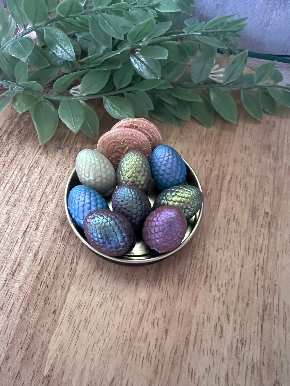 Thumbnail: Mini dragon/dragon egg wax melts 