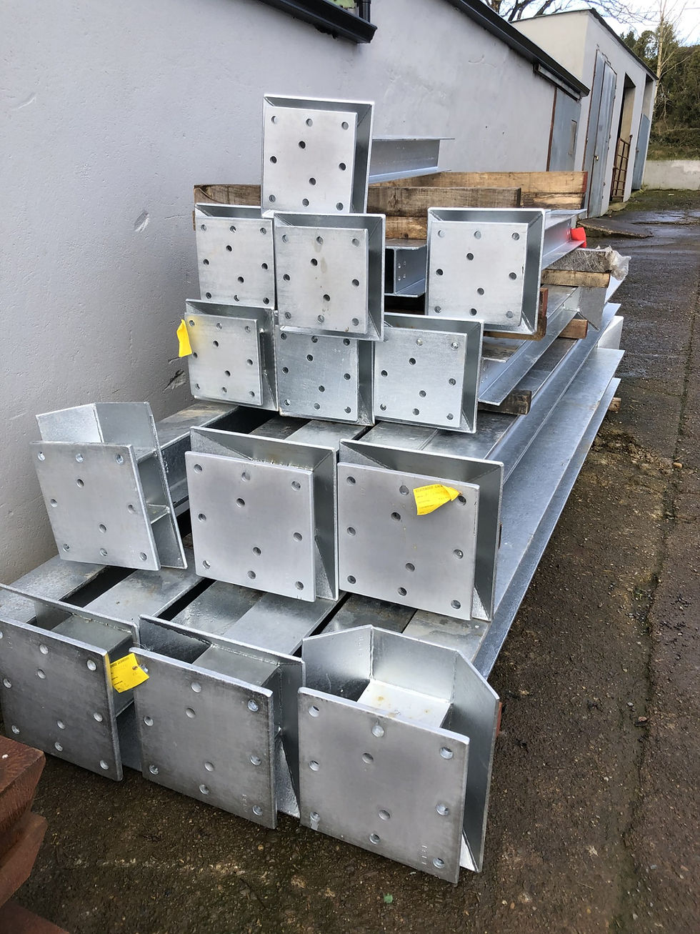 Galvanised UC Steel Columns