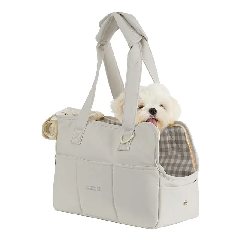 Thumbnail: Pets go out and pack puppies. Portable one-shoulder bags are suitable
