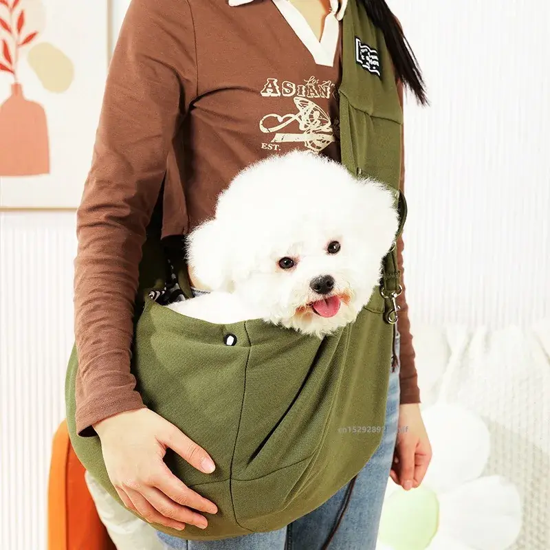 Thumbnail: Comfortable Pet Crossbody Shoulder Bag Outdoor Travel Portable Cat