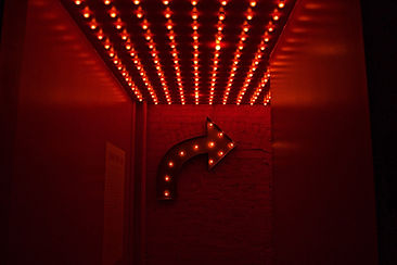 Panneau fléché lumineux