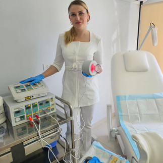 Doctor with laser therapy devices