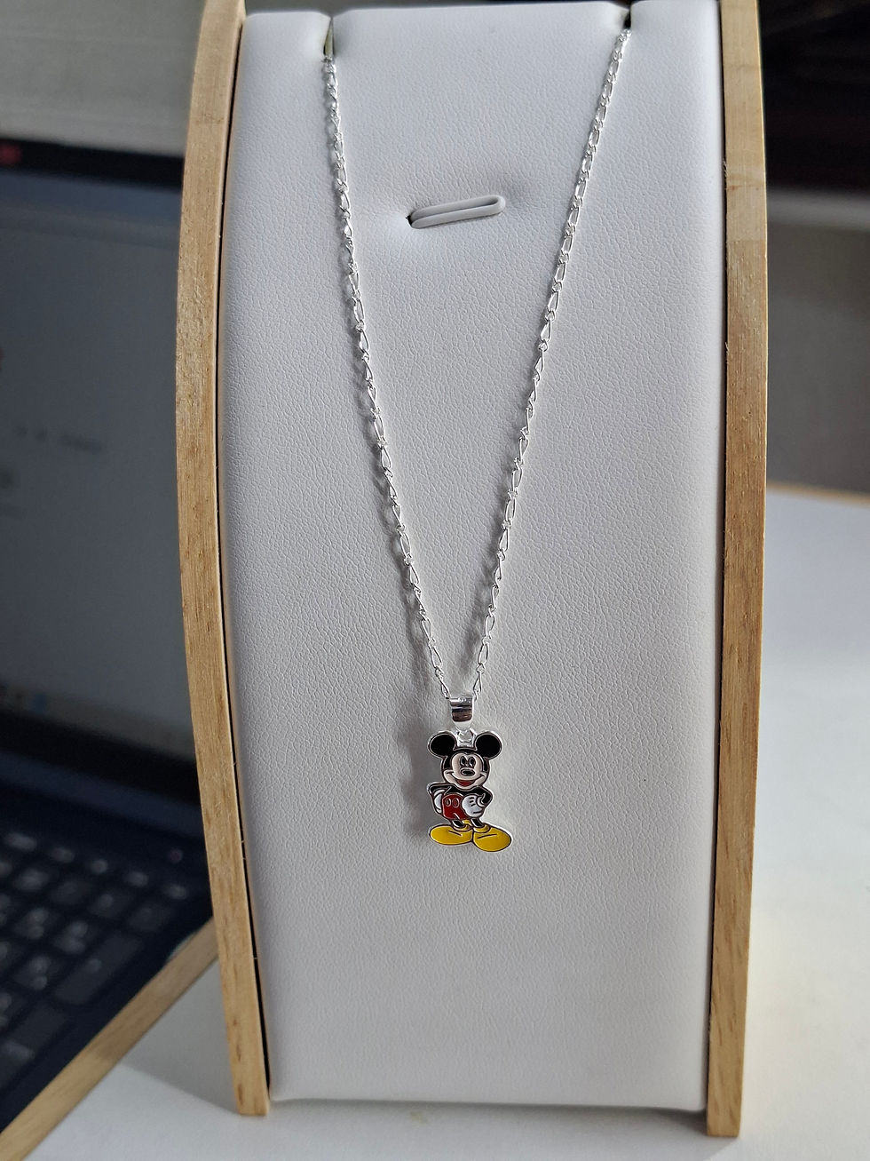 Miniatura: Mickey 