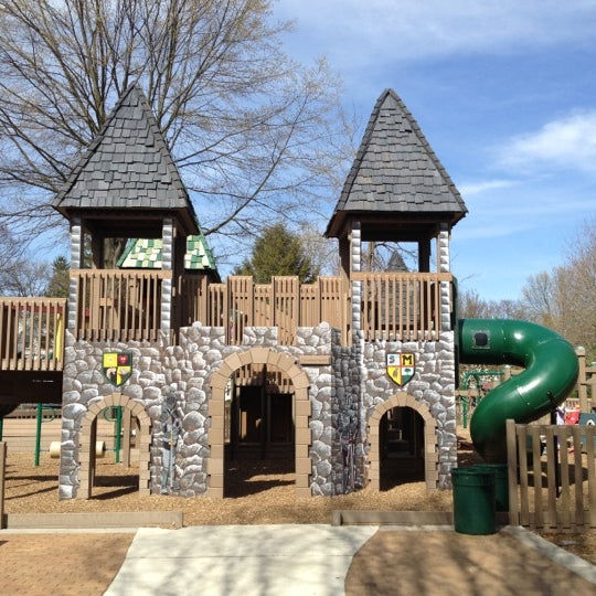 Children's Activity - Breakfast and the Park