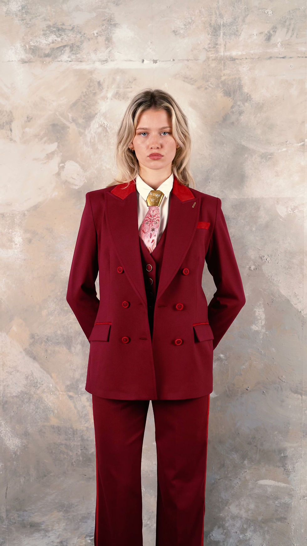 Thumbnail: The Eleonore Blazer - Burgundy Rouge