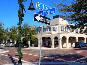 Los cinnamon rolls mas conocidos de Saint Cloud están hechos en Cakes Pastries and More