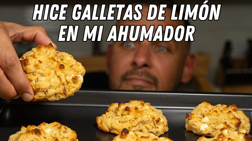 Galletas de limón, chocolate blanco y almendras hechos en el Masterbuilt
