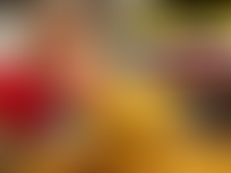 Así Piocos Chicken hace arroz con gandules en un caldero para 40 personas.