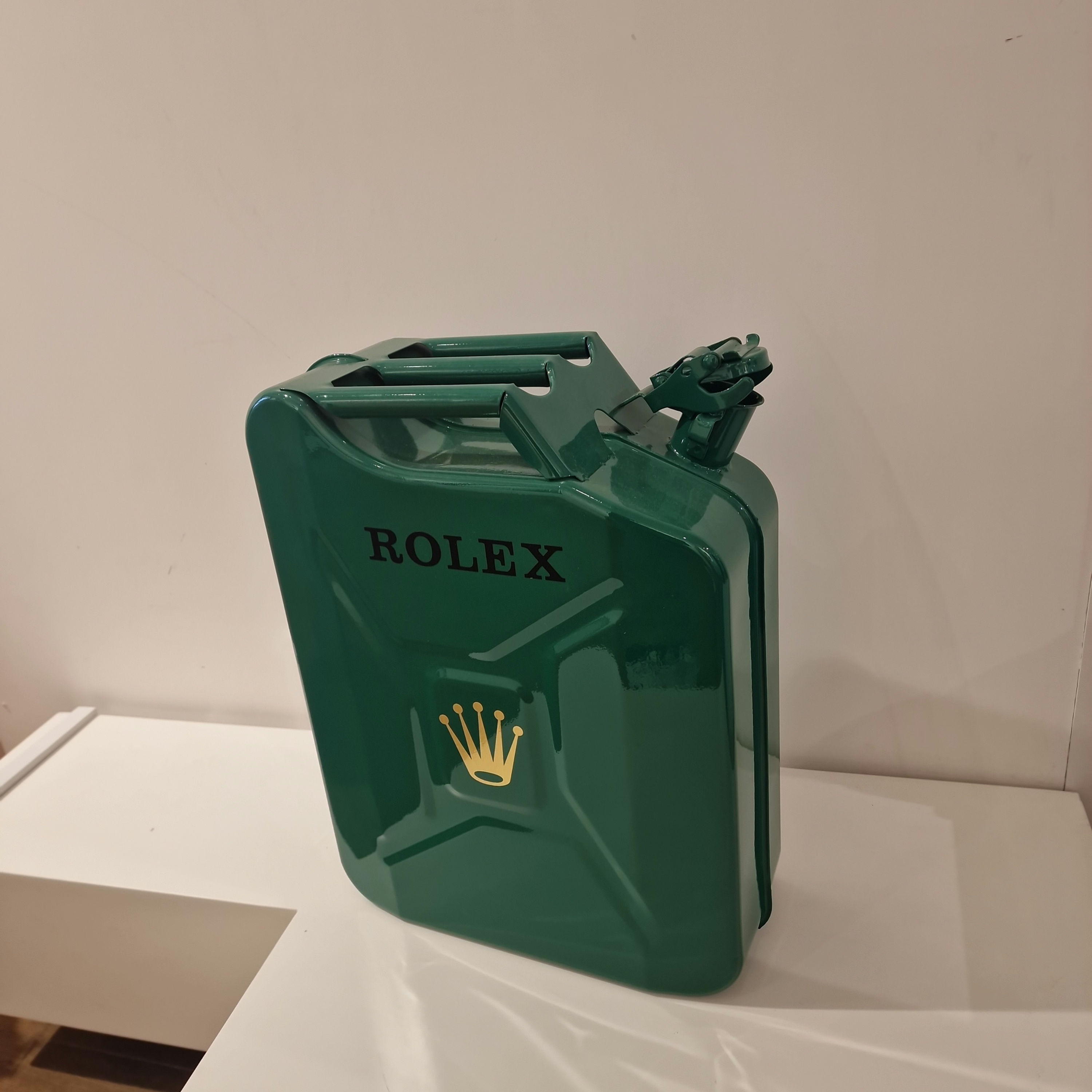 Jerrycan Rolex 