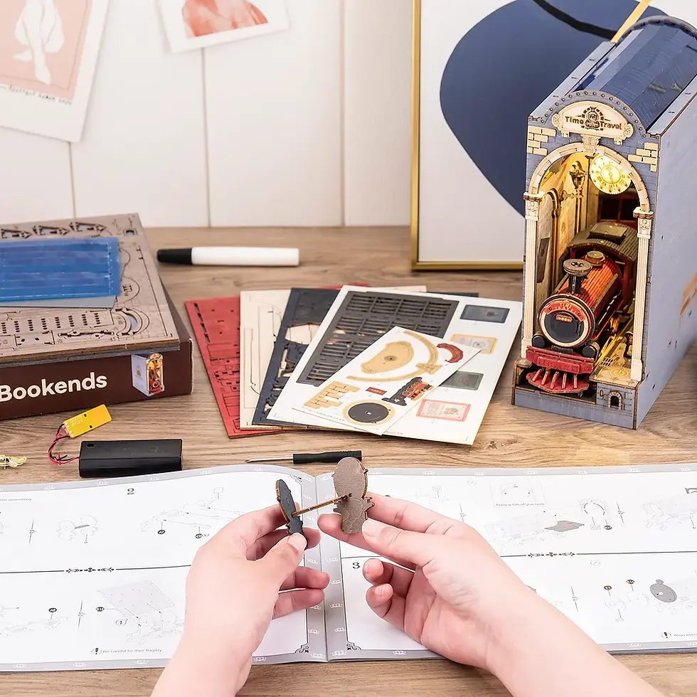 Thumbnail: Rolife Time Travel DIY Book Nook