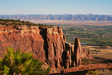 Monument Jeff Heaton.jpg