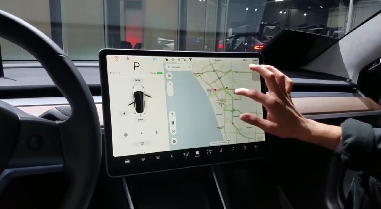 tesla screen