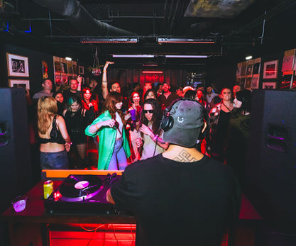 vinyl records house techno deep dance edm long beach store