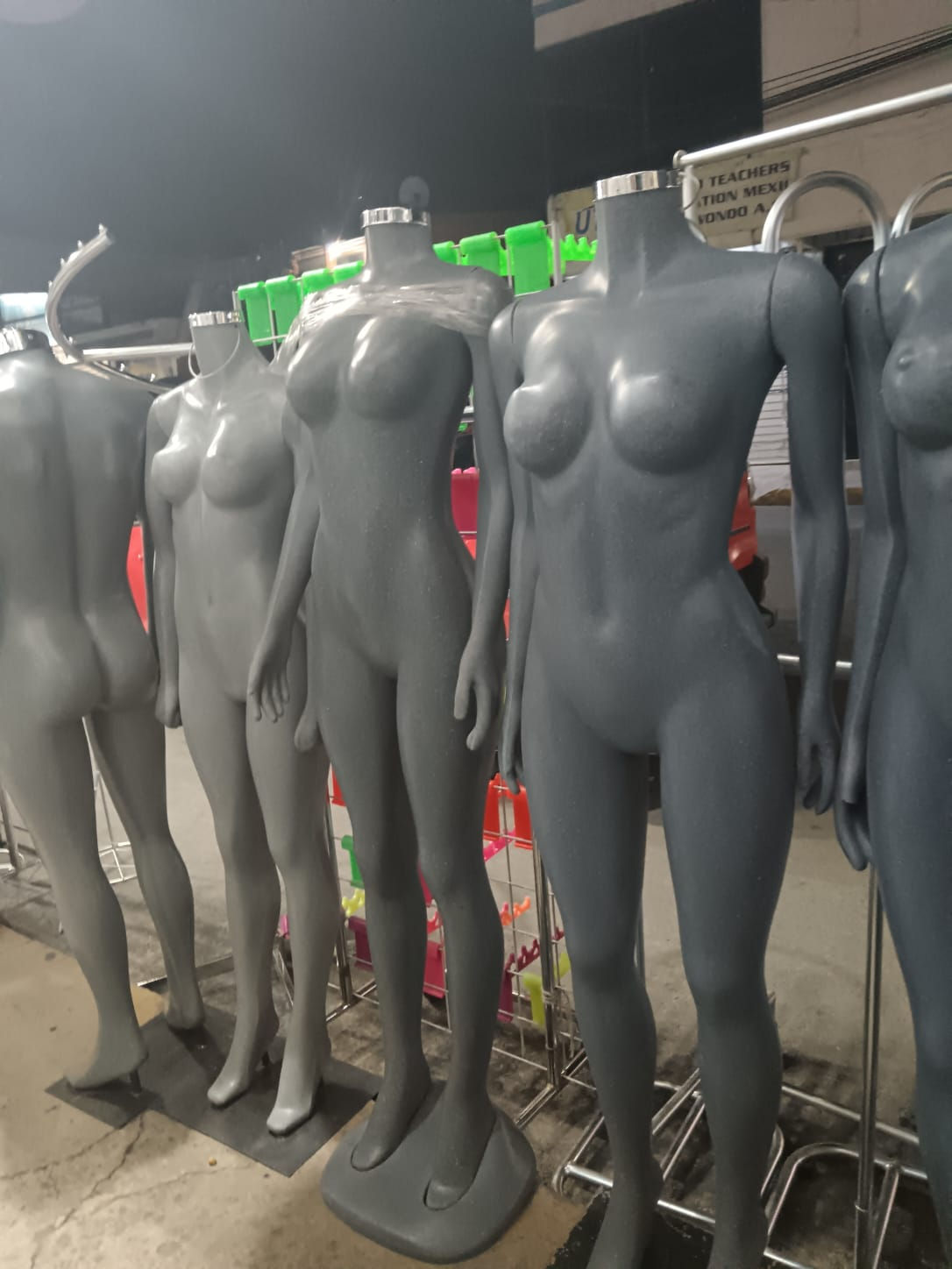Maniquie cuerpo completo dama