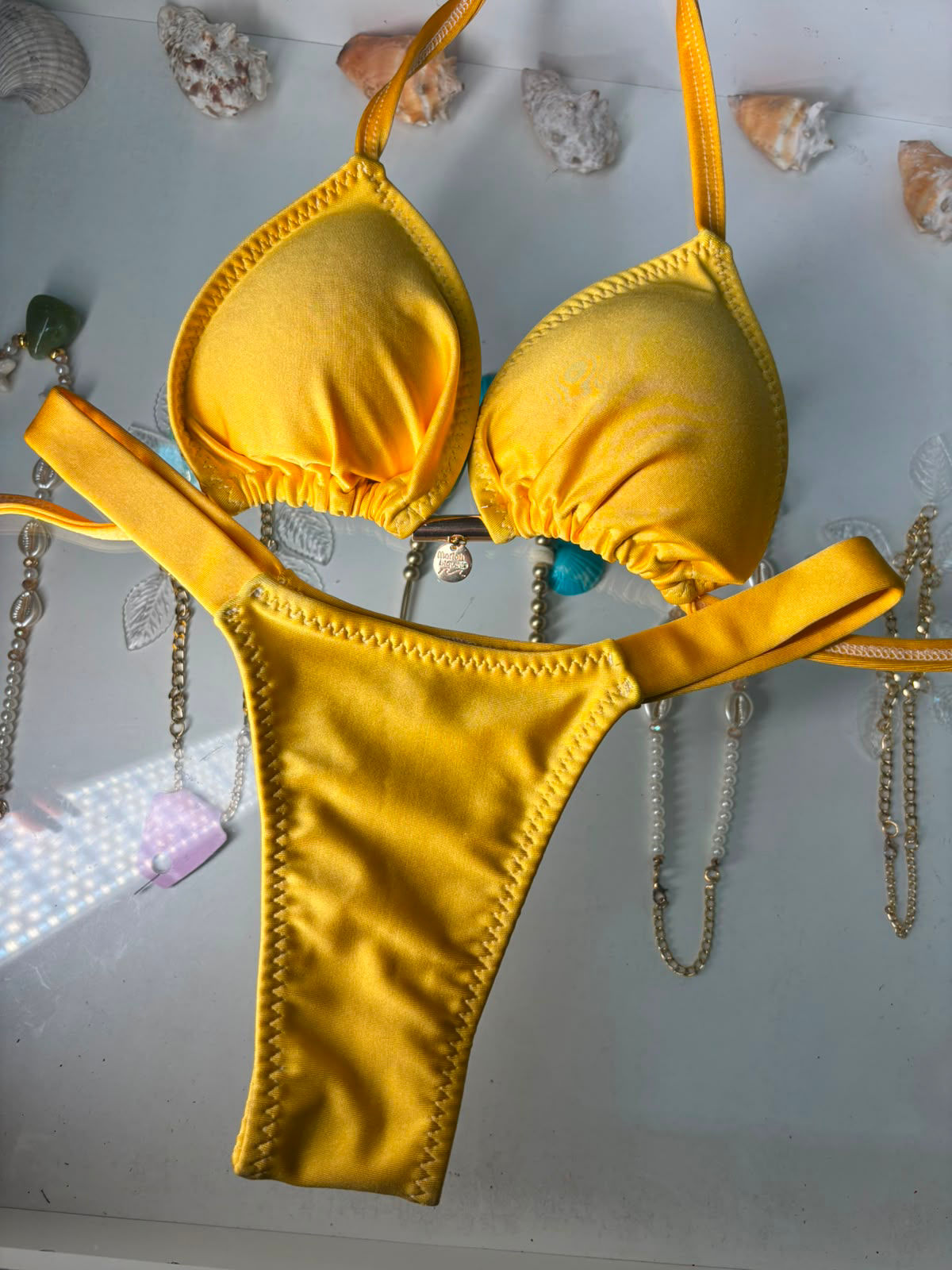 FITY JAUNE OR