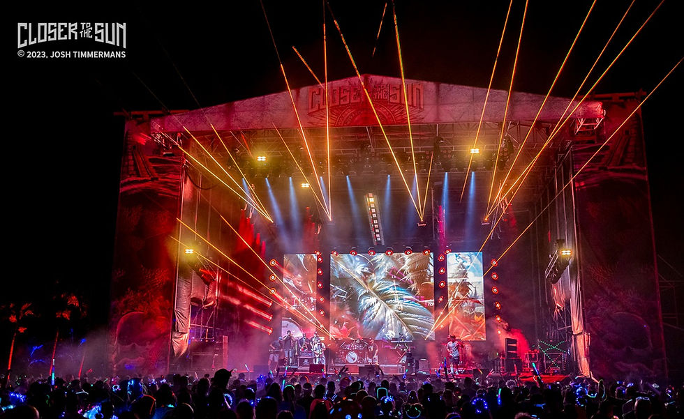 Riviera Maya se ilumina con la presentación de Slightly Stoopid