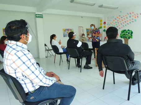 Capacitan a médicos del sector público y privado de Papalotla en temas de Covid-19