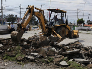 Inician rehabilitación de la plazuela del barrio del Carmen en Papalotla