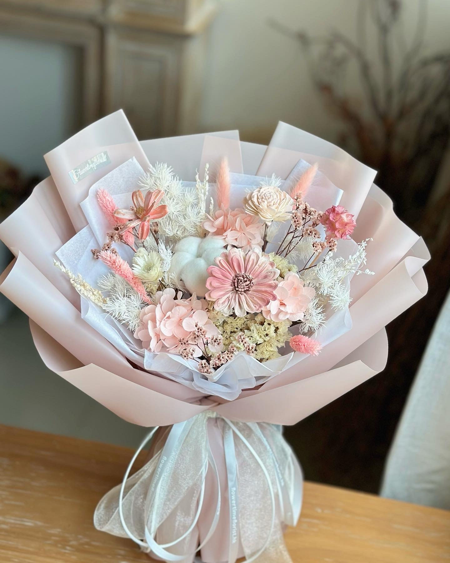 粉紅色太陽花花束