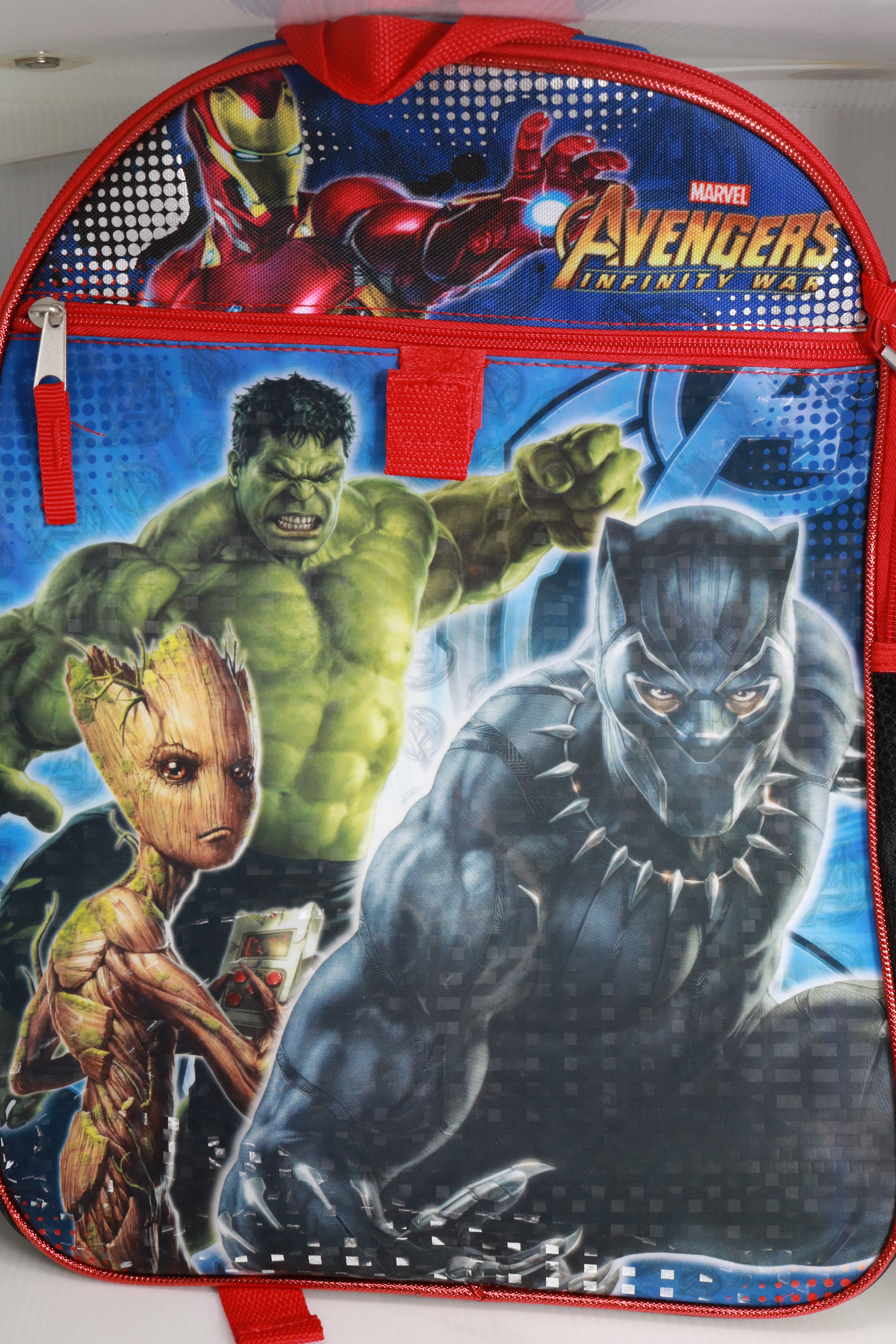AVENGERS INFINITY WARS BACKPACK WITH LUNCH BOX