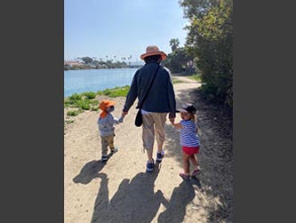 PhyllisHillinger--Baba and Littles-330.jpg