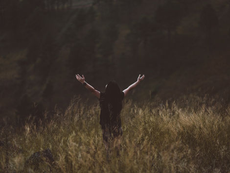 Activ8Her Courageous Faith