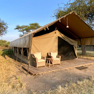 Africa Safari Southern Serengeti Lodge in Tanzania