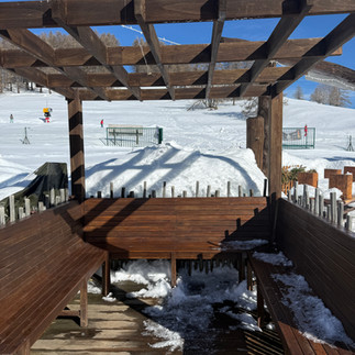 Wapiti Lake restaurant in Valberg on the ski slope