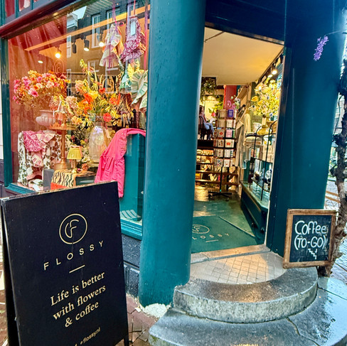 Inkom Flossy, coffee bar and flower shop in Gouda, the Netherlands