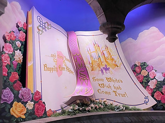 snow_whites-enchanted_wish_book.jpg