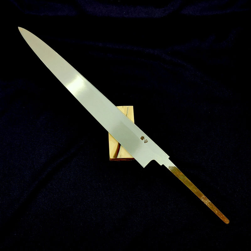 Thumbnail: Suisin Shiro 3 Kasumi 300mm Yanagiba with Saya - without handle