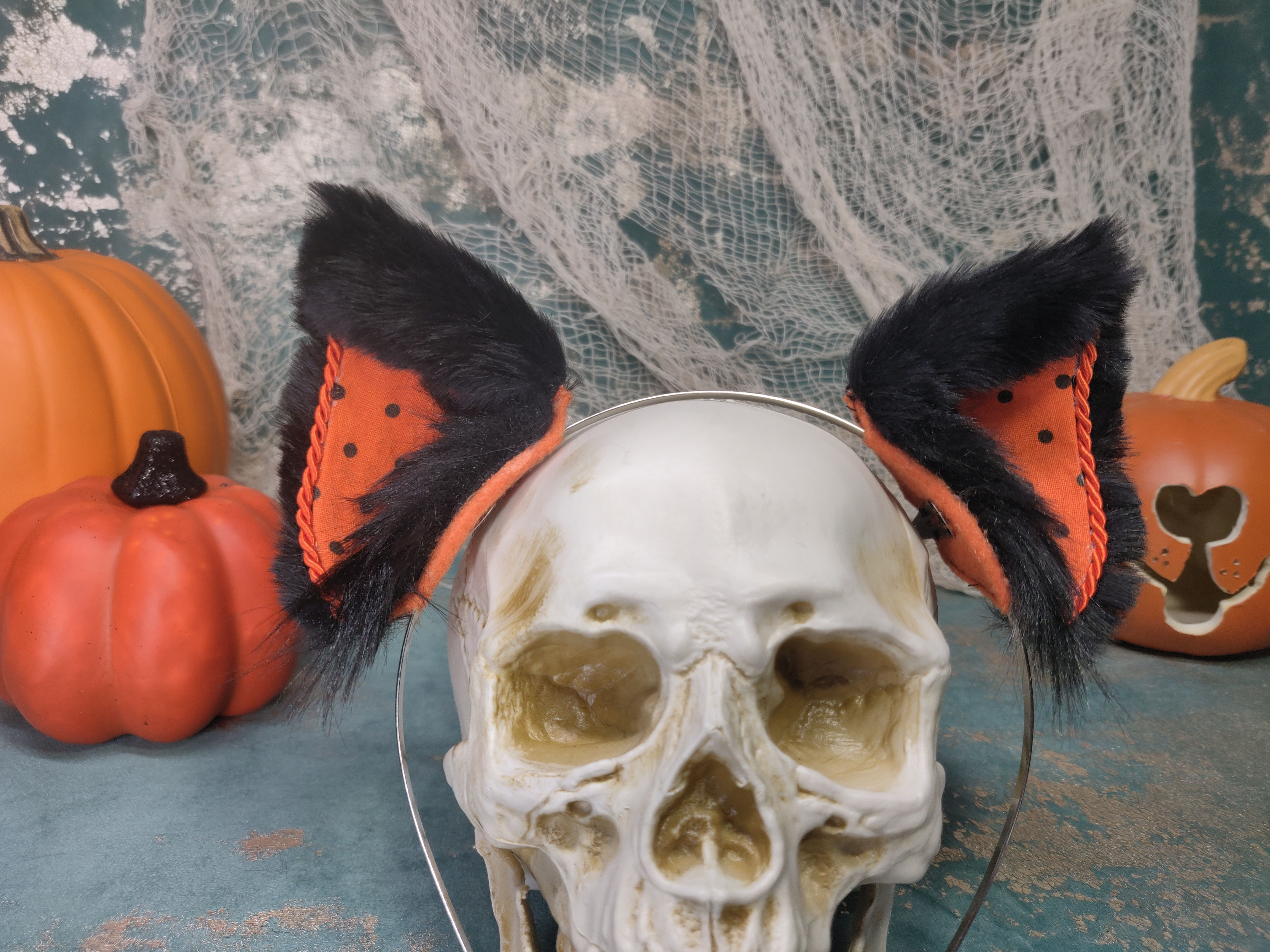 Black & Orange Polkadot Scream Kiwi Boops