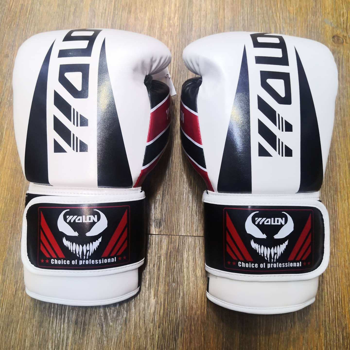 SUPER BLACK RED LINES glove