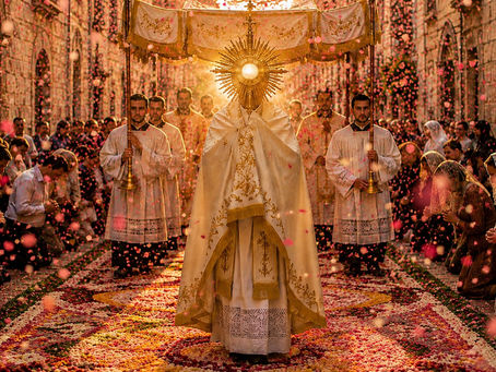 Hoy la Iglesia celebra la solemnidad del Santísimo Cuerpo y Sangre de Cristo.