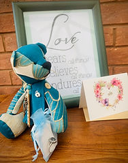 Jasper with card organza bag side view