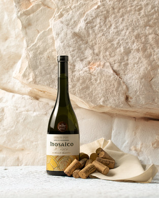 Mosaico de Baco (Mejores vinos blancos España 2026) - GastroMadrid (1)