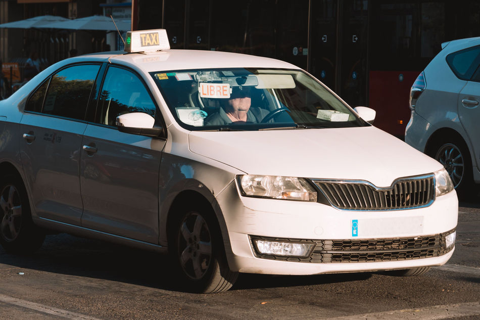 Restaurantes y bares donde comen los taxistas; los Uber van con tupper