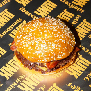 Junk (Hamburguesa de la semana - Semana 1 2026) - GastroMadrid (1)