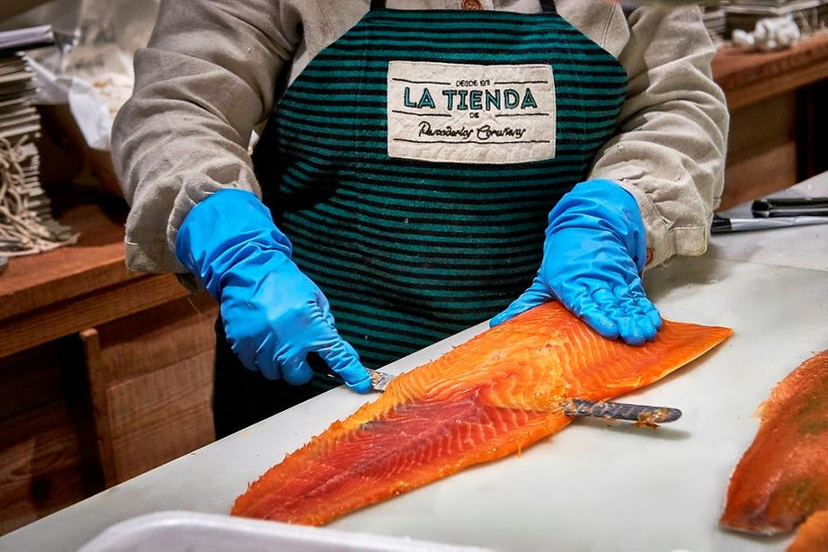 Salmón Ahumado Pescaderías Coruñesas - Productos del mes Enero 2021 (Fresquera) - GastroSpain