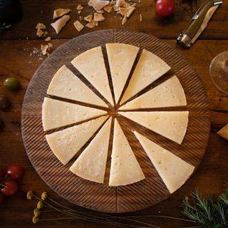 Guía definitiva de quesos curados españoles