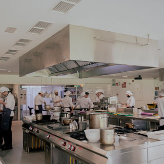 Las mejores escuelas de cocina y hostelería de España 2026