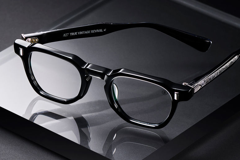縮圖：TVR527 , Black Clear  ,Size; 48-23-150